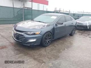 2019 Chevrolet Malibu LS z VIN 1G1ZB5ST4KF176256, wystawiony jako IAAI lot #41846361 z przebiegiem 172 654 mil mil oraz . Historia ofert i sprzedaży dostępna na DreamBid. Obrazek 2.
