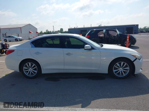 2014 Infiniti Q50 Sport with VIN JN1BV7AR4EM698230, listed as a IAAI auction lot 42664588 with 129,411 mi miles and . Bid and sale history available at DreamBid. Image 13.