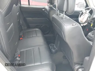 2016 Jeep Patriot Latitude with VIN 1C4NJPFA9GD682004, listed as a IAAI auction lot 42124310 with 146,396 mi miles and . Bid and sale history available at DreamBid. Image 8.