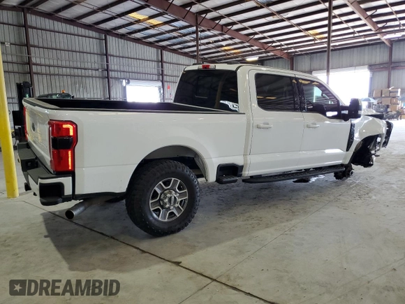 2023 Ford F-250 XL z VIN 1FT8W2BN4PED78194, wystawiony jako Copart lot #56460555 z przebiegiem 45 300 mil mil oraz Szkoda całkowita • Salvage title. Historia ofert i sprzedaży dostępna na DreamBid. Obrazek 3.