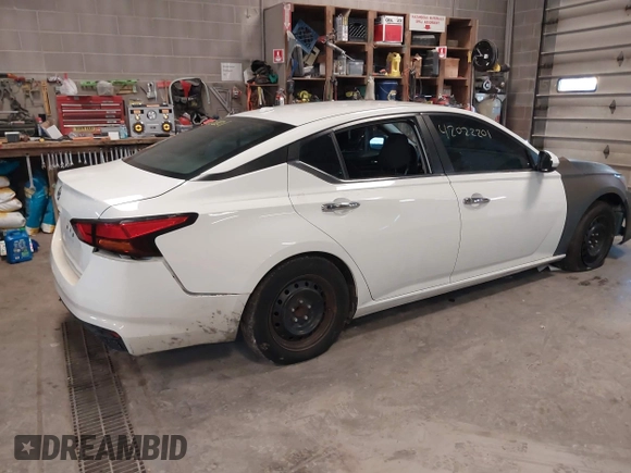 2020 Nissan Altima 2.5 S with VIN 1N4BL4BV4LC120523, listed as a IAAI auction lot 42022201 with 93,446 mi miles and . Bid and sale history available at carsss.com. Image 4.