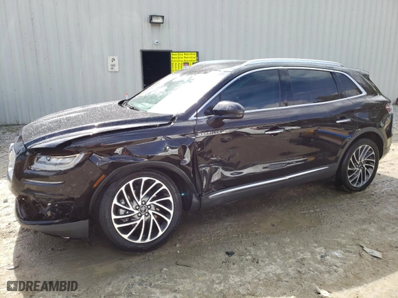 2019 Lincoln Nautilus Reserve with VIN 2LMPJ8LPXKBL61711, listed as a Copart auction lot 69843683 with 0 mi miles. Bid and sale history available at carsss.com. Image 1.