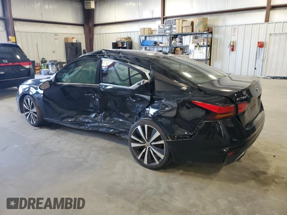 2019 Nissan Altima SR with VIN 1N4BL4CV0KC207218, listed as a Copart auction lot 49117405 with 109,191 mi miles and Salvage Title. Bid and sale history available at DreamBid. Image 2.