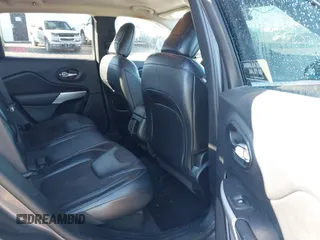 2018 Jeep Cherokee Latitude Plus with VIN 1C4PJLLB4JD503275, listed as a IAAI auction lot 41665557 with 117,839 mi miles. Bid and sale history available at carsss.com. Image 8.