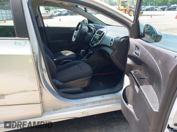 2018 Chevrolet Sonic LT with VIN 1G1JD6SHXJ4125976, listed as a IAAI auction lot 42454921 with 46,012 mi miles and . Bid and sale history available at DreamBid. Image 5.