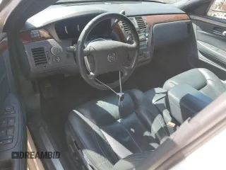 2011 Cadillac DTS Professional Funeral Coach z VIN 1GE8K8C61BU500179, wystawiony jako Copart lot #49271975 z przebiegiem 33 781 mil mil oraz Czysty tytuł • Clean title. Historia ofert i sprzedaży dostępna na DreamBid. Obrazek 8.