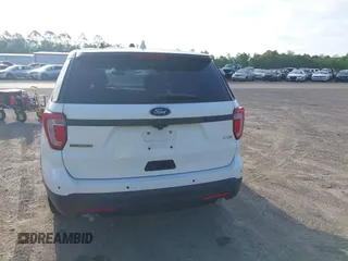 2017 Ford Police Interceptor Utility z VIN 1FM5K8AR3HGB93125, wystawiony jako IAAI lot #42276492 z przebiegiem Nie podano mil oraz . Historia ofert i sprzedaży dostępna na DreamBid. Obrazek 15.