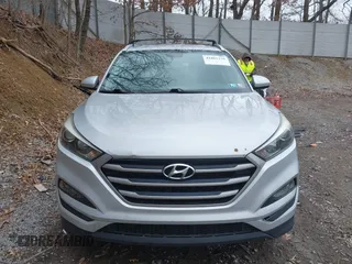 2017 Hyundai Tucson SE with VIN KM8J3CA45HU272171, listed as a IAAI auction lot 41801230 with 100,541 mi miles. Bid and sale history available at carsss.com. Image 13.