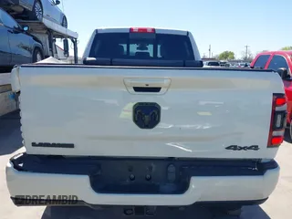 2019 Ram 2500 Laramie with VIN 3C6UR5FJ0KG684641, listed as a IAAI auction lot 41847895 with 127,668 mi miles. Bid and sale history available at carsss.com. Image 17.