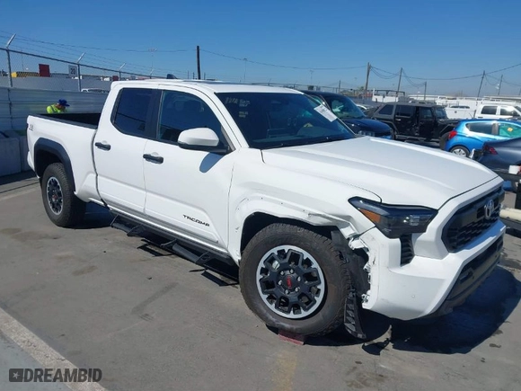 2024 Toyota Tacoma 4WD SR5 with VIN 3TMLB5JN1RM050446, listed as a IAAI auction lot 41658922 with 9,369 mi miles. Bid and sale history available at carsss.com. Image 1.