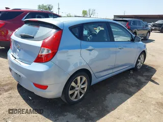 2012 Hyundai Accent SE with VIN KMHCU5AE0CU022050, listed as a IAAI auction lot 41955452 with 140,460 mi miles. Bid and sale history available at carsss.com. Image 4.