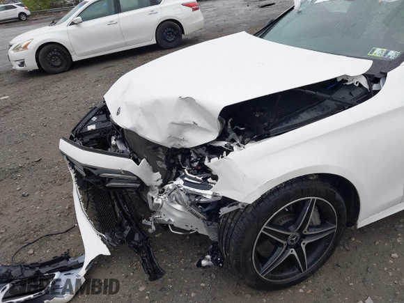 2018 Mercedes-Benz E-Class E 300 with VIN WDDZF4KB0JA380163, listed as a IAAI auction lot 42000543 with 75,314 mi miles. Bid and sale history available at carsss.com. Image 20.