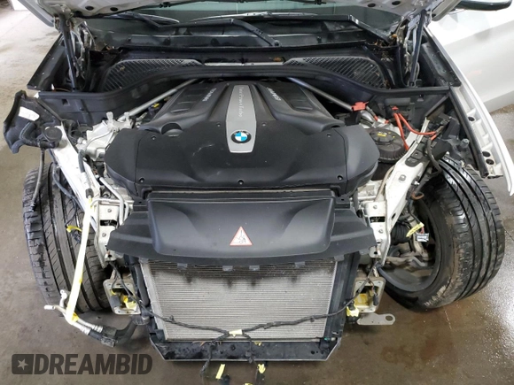 2017 BMW X5 xDrive50i with VIN 5UXKR6C57H0J84002, listed as a Copart auction lot 62474004 with 109,029 mi miles and Salvage title. Bid and sale history available at DreamBid. Image 11.