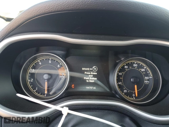 2016 Jeep Cherokee Limited with VIN 1C4PJMDB4GW188401, listed as a Copart auction lot 53507725 with 144,797 mi miles and Salvage Title. Bid and sale history available at DreamBid. Image 9.