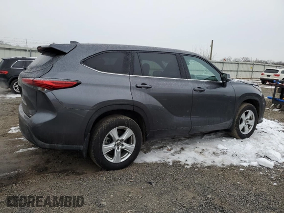 2021 Toyota Highlander L with VIN 5TDCZRBH3MS069679, listed as a Copart auction lot 44747705 with 12,060 mi miles and Salvage title. Bid and sale history available at DreamBid. Image 3.