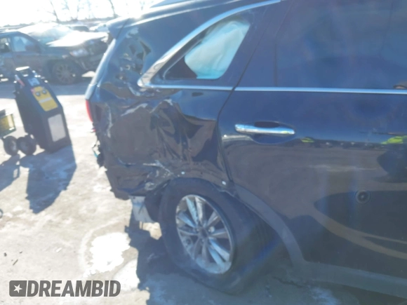 2019 Kia Sorento LX z VIN 5XYPGDA36KG520937, wystawiony jako IAAI lot #41420266 z przebiegiem 97 372 mil mil oraz . Historia ofert i sprzedaży dostępna na DreamBid. Obrazek 6.