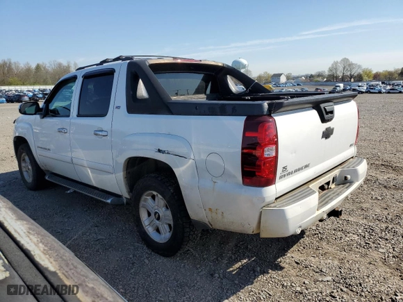 2007 Chevrolet Avalanche LTZ with VIN 3GNFK12387G313473, listed as a Copart auction lot 53617545 with 457,533 mi miles and Clean Title. Bid and sale history available at carsss.com. Image 2.