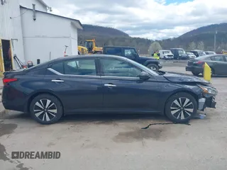 2019 Nissan Altima SV z VIN 1N4BL4DV5KC117058, wystawiony jako IAAI lot #42053795 z przebiegiem 87 737 mil mil oraz . Historia ofert i sprzedaży dostępna na DreamBid. Obrazek 14.