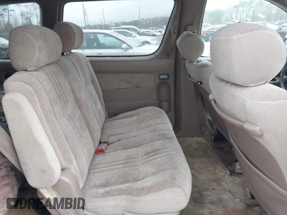 2000 Toyota Sienna CE with VIN 4T3ZF19C7YU240601, listed as a IAAI auction lot 41709617 with 999,999 mi miles. Bid and sale history available at carsss.com. Image 8.