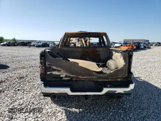 2019 Ram 1500 Big Horn z VIN 1C6SRFFT4KN794615, wystawiony jako Copart lot #62704435 z przebiegiem Nie podano mil oraz Szkoda całkowita • Salvage title. Historia ofert i sprzedaży dostępna na DreamBid. Obrazek 6.
