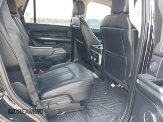 2019 Ford Expedition Platinum with VIN 1FMJU1MT2KEA09318, listed as a IAAI auction lot 42100876 with 90,330 mi miles and . Bid and sale history available at DreamBid. Image 8.
