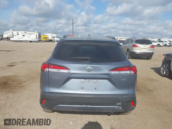 2022 Toyota Corolla Cross LE with VIN 7MUCAAAG0NV018245, listed as a IAAI auction lot 42039762 with 26,690 mi miles and . Bid and sale history available at DreamBid. Image 17.