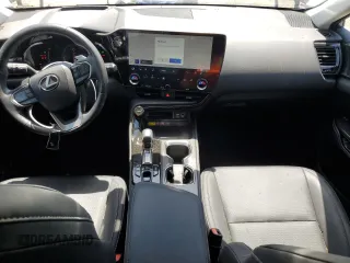 2024 Lexus NX 350 Premium with VIN 2T2GGCEZ2RC037973, listed as a Copart auction lot 57076595 with 33,000 mi miles and Salvage title. Bid and sale history available at DreamBid. Image 8.