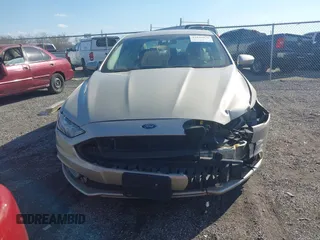 2018 Ford Fusion SE with VIN 3FA6P0H72JR127203, listed as a IAAI auction lot 41642076 with 74,034 mi miles. Bid and sale history available at carsss.com. Image 13.