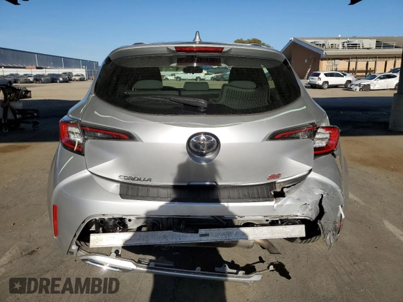 2019 Toyota Corolla Hatchback SE with VIN JTNK4RBE1K3018899, listed as a Copart auction lot 46933695 with 68,196 mi miles and Salvage Title. Bid and sale history available at carsss.com. Image 6.