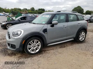 2019 MINI Countryman Cooper with VIN WMZYS7C50K3F47156, listed as a Copart auction lot 69800124 with 86,260 mi miles and Salvage Title. Bid and sale history available at carsss.com. Image 1.