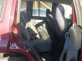 2003 Jeep Liberty Limited с VIN 1J8GL58K43W574197, выставлен на аукционе IAAI как лот 42577381 с пробегом 176 612 миль миль и . История ставок и продаж доступна на DreamBid. Изображение 8.