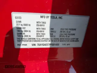 2023 Tesla Model Y Long Range z VIN 7SAYGAEE7PF691499, wystawiony jako IAAI lot #42038850 z przebiegiem 26 439 mil mil oraz . Historia ofert i sprzedaży dostępna na DreamBid. Obrazek 9.