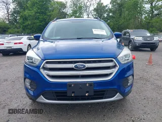 2017 Ford Escape SE с VIN 1FMCU9GD9HUB87656, выставлен на аукционе IAAI как лот 42233585 с пробегом 116 558 миль миль и . История ставок и продаж доступна на DreamBid. Изображение 13.