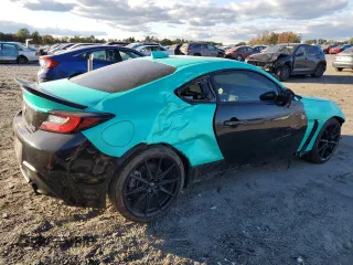 2023 Toyota GR86 Premium with VIN JF1ZNBF19P8754925, listed as a Copart auction lot 75647694 with 33,453 mi miles and Salvage Title. Bid and sale history available at carsss.com. Image 3.