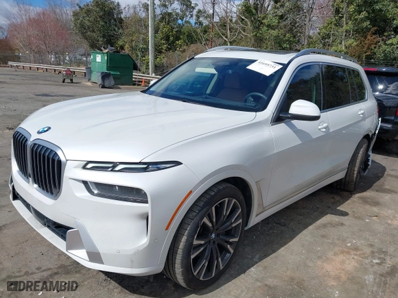 2023 BMW X7 xDrive40i with VIN 5UX23EM05P9R02428, listed as a IAAI auction lot 41695731 with 34,287 mi miles. Bid and sale history available at carsss.com. Image 17.