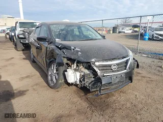 2013 Nissan Sentra SV with VIN 3N1AB7AP8DL734481, listed as a IAAI auction lot 41658381 with 135,576 mi miles. Bid and sale history available at carsss.com. Image 6.