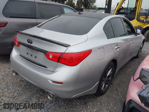 2017 Infiniti Q50 3.0t Premium with VIN JN1EV7APXHM741839, listed as a IAAI auction lot 41260299 with 107,644 mi miles. Bid and sale history available at carsss.com. Image 4.