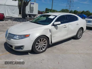 2009 Lincoln MKS с VIN 1LNHM93R39G635008, выставлен на аукционе IAAI как лот 39108905 с пробегом 138 132 миль миль и . История ставок и продаж доступна на DreamBid. Изображение 2.