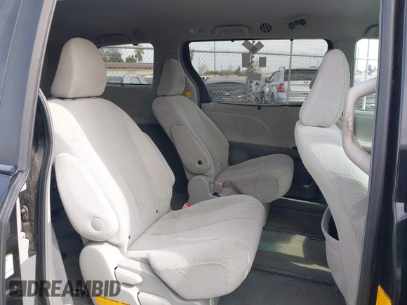 2012 Toyota Sienna LE with VIN 5TDJK3DC0CS037989, listed as a IAAI auction lot 41622546 with 165,363 mi miles. Bid and sale history available at carsss.com. Image 8.