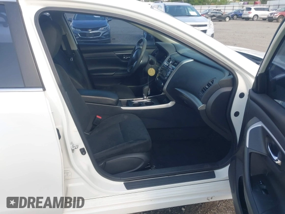 2015 Nissan Altima 2.5 S with VIN 1N4AL3AP9FN387190, listed as a IAAI auction lot 41988478 with 103,694 mi miles. Bid and sale history available at carsss.com. Image 5.
