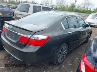 2013 Honda Accord Sport with VIN 1HGCR2F54DA099179, listed as a IAAI auction lot 42058836 with 201,492 mi miles and . Bid and sale history available at DreamBid. Image 4.