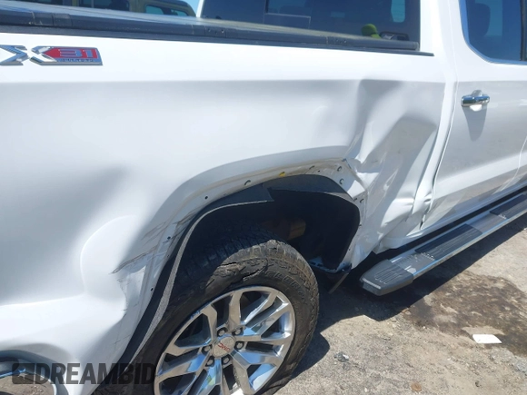2020 GMC Sierra 1500 SLT z VIN 3GTU9DED1LG432266, wystawiony jako IAAI lot #41984060 z przebiegiem 66 935 mil mil oraz . Historia ofert i sprzedaży dostępna na DreamBid. Obrazek 19.