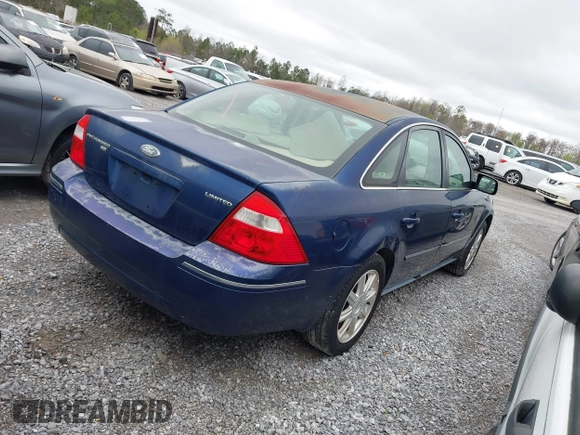 2005 Ford Five Hundred Limited z VIN 1FAHP28165G152683, wystawiony jako IAAI lot #41645455 z przebiegiem 88 622 mil mil oraz . Historia ofert i sprzedaży dostępna na DreamBid. Obrazek 4.