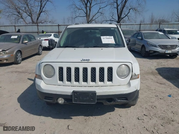 2014 Jeep Patriot Sport with VIN 1C4NJRBB7ED532447, listed as a IAAI auction lot 41780004 with 248,768 mi miles. Bid and sale history available at carsss.com. Image 12.