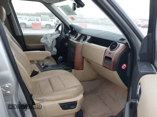 2005 Land Rover LR3 SE with VIN SALAE25475A312470, listed as a IAAI auction lot 41701147 with 90,770 mi miles. Bid and sale history available at carsss.com. Image 5.