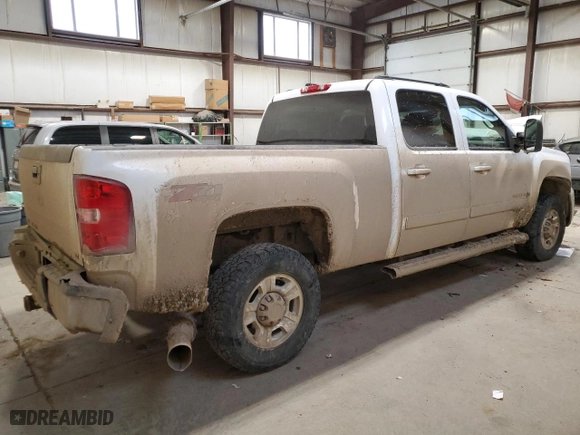 2008 Chevrolet Silverado 2500HD Work Truck with VIN 1GCHK23608F100522, listed as a Copart auction lot 80738554 with NaN miles and Salvage Title. Bid and sale history available at carsss.com. Image 3.