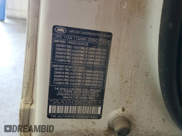 2005 Land Rover LR3 SE with VIN SALAD25435A313571, listed as a Copart auction lot 55355385 with 206,776 mi miles and Salvage title. Bid and sale history available at DreamBid. Image 13.