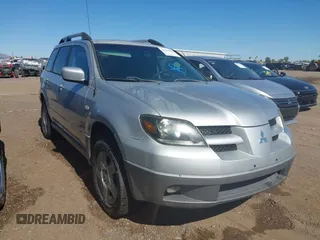 2003 Mitsubishi Outlander XLS with VIN JA4LX41G73U044032, listed as a IAAI auction lot 41794058 with 285,734 mi miles. Bid and sale history available at carsss.com. Image 1.