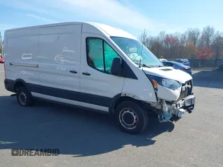 2020 Ford Transit Cargo z VIN 1FTBR1C88LKB51442, wystawiony jako IAAI lot #41890496 z przebiegiem 53 119 mil mil oraz . Historia ofert i sprzedaży dostępna na DreamBid. Obrazek 1.