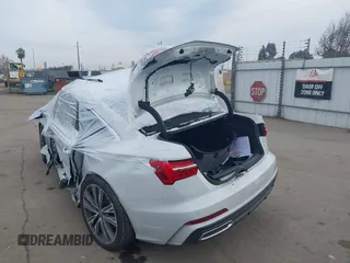 2019 Audi A6 Premium Plus with VIN WAUL2BF2XKN096508, listed as a IAAI auction lot 41186761 with 1 mi miles. Bid and sale history available at carsss.com. Image 3.